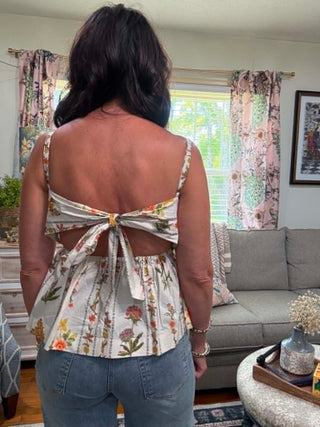 Meadow Muse Tie Back