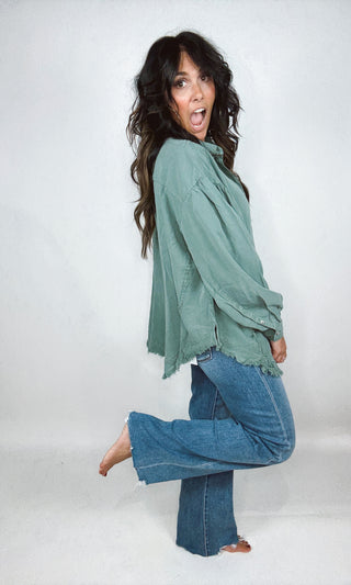 Edgey Frey Button Up